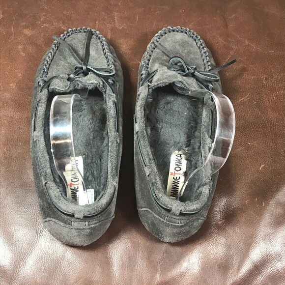 Minnetonka Gray House Slipppers - Picture 4 of 8